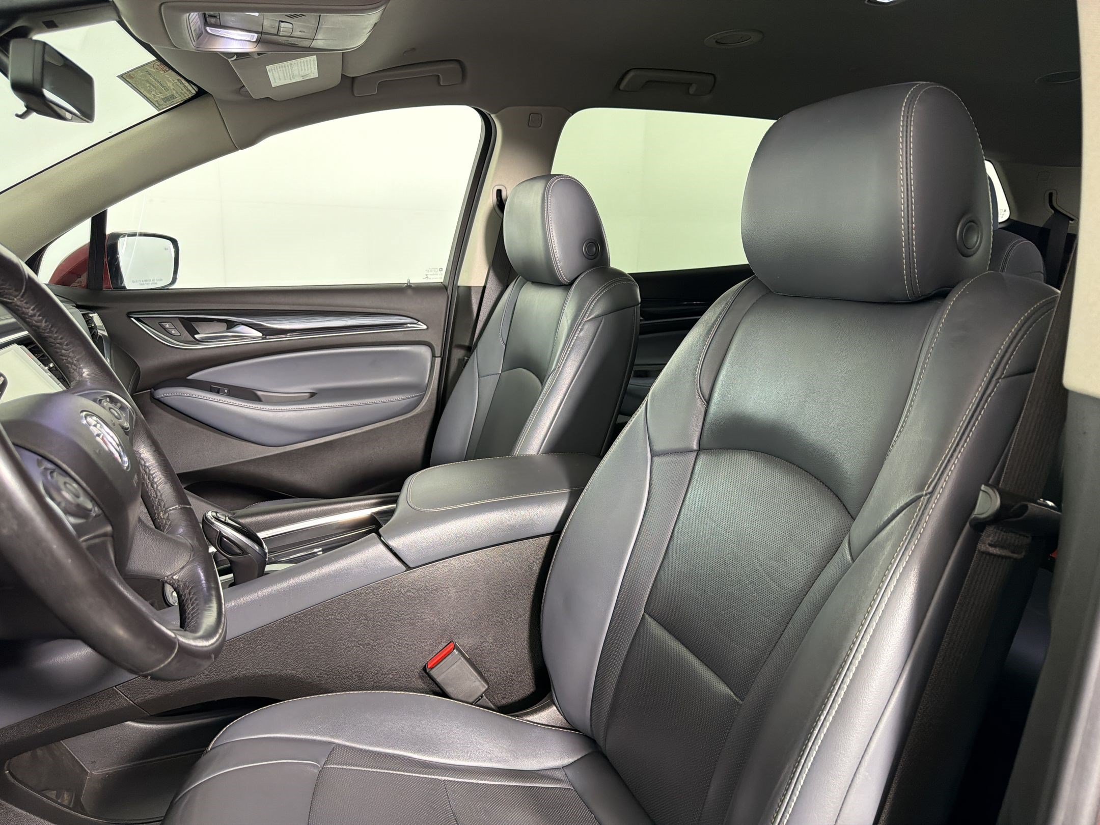 Used 2021 Buick Enclave Essence w/ Trailering Package, 5000 lbs. FWD image 4