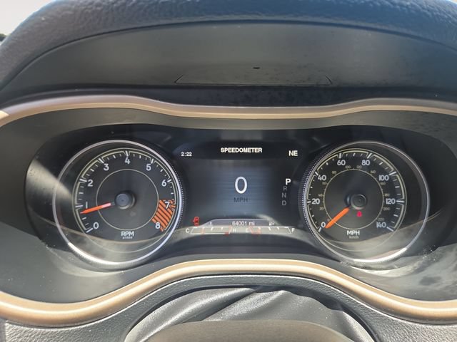 Used 2015 Jeep Cherokee Limited w/ Technology Group AWD/4WD image 19