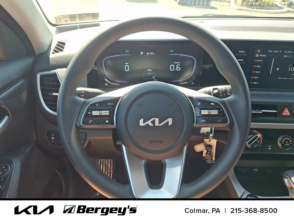 Certified 2026 Kia Seltos LX AWD/4WD image 21