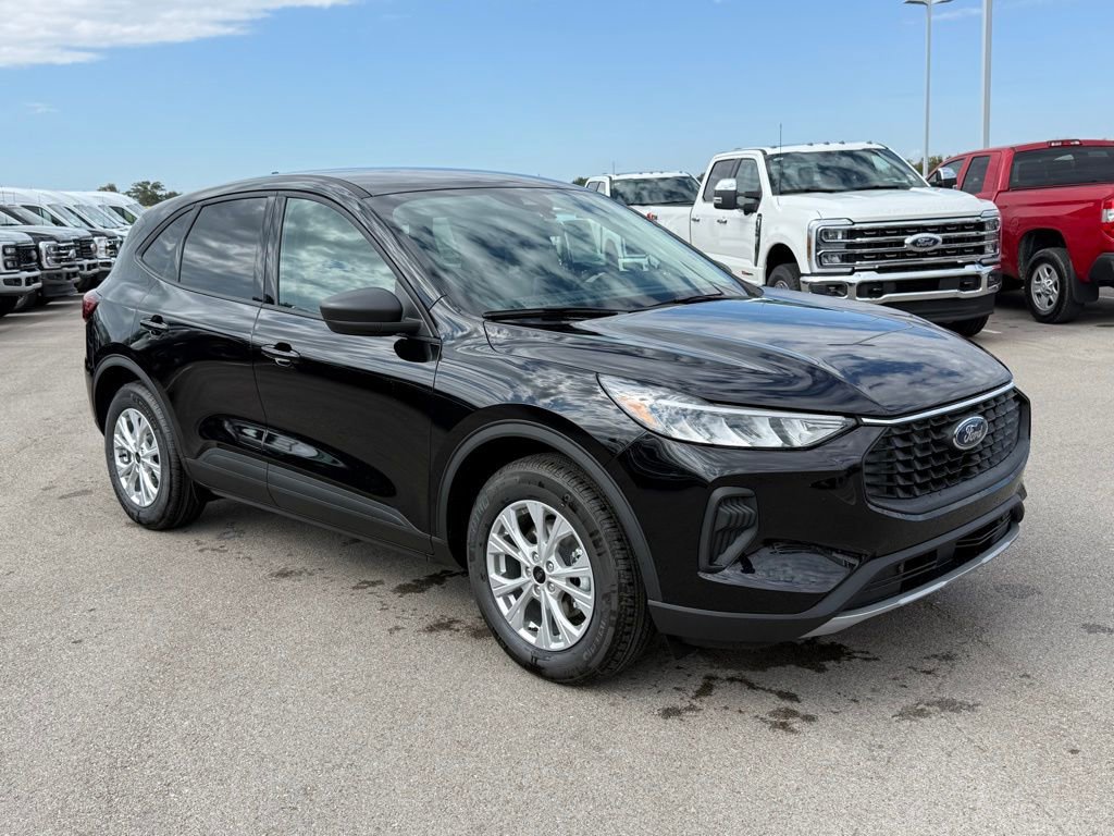 New 2026 Ford Escape Active image 2