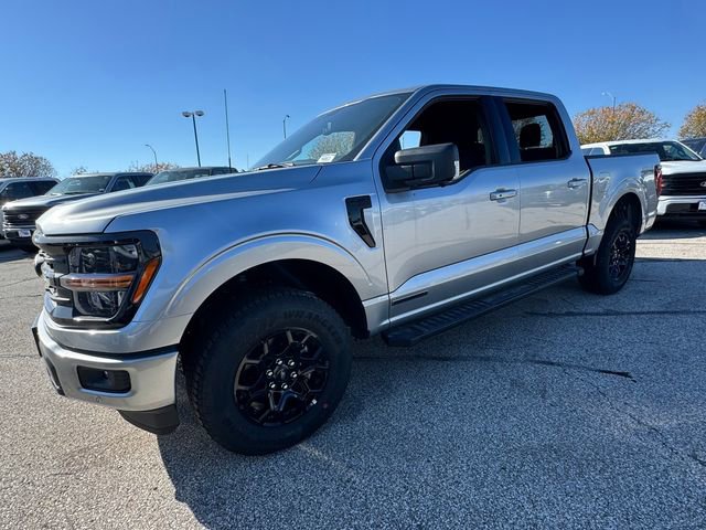New 2025 Ford F150 XLT w/ Equipment Group 302A MID image 3