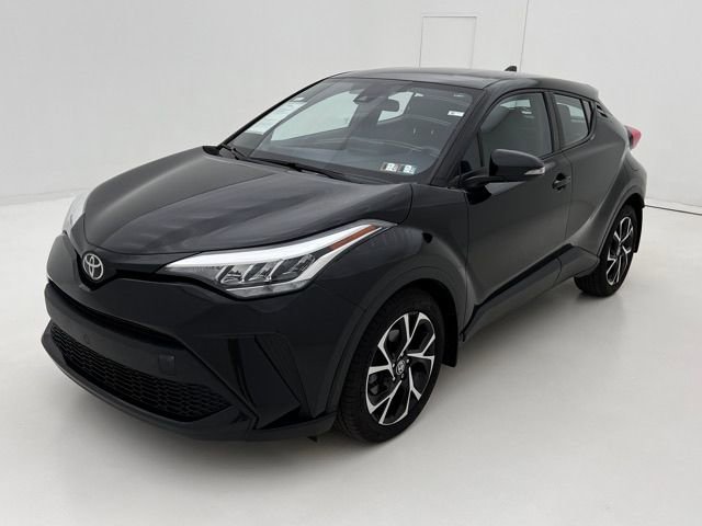 Used 2020 Toyota C-HR XLE FWD image 4