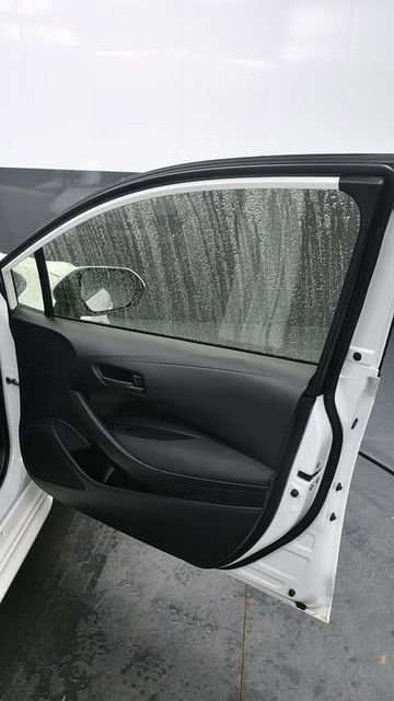 Used 2023 Toyota Corolla LE w/ Carpet Mat Package (TMS) FWD image 24