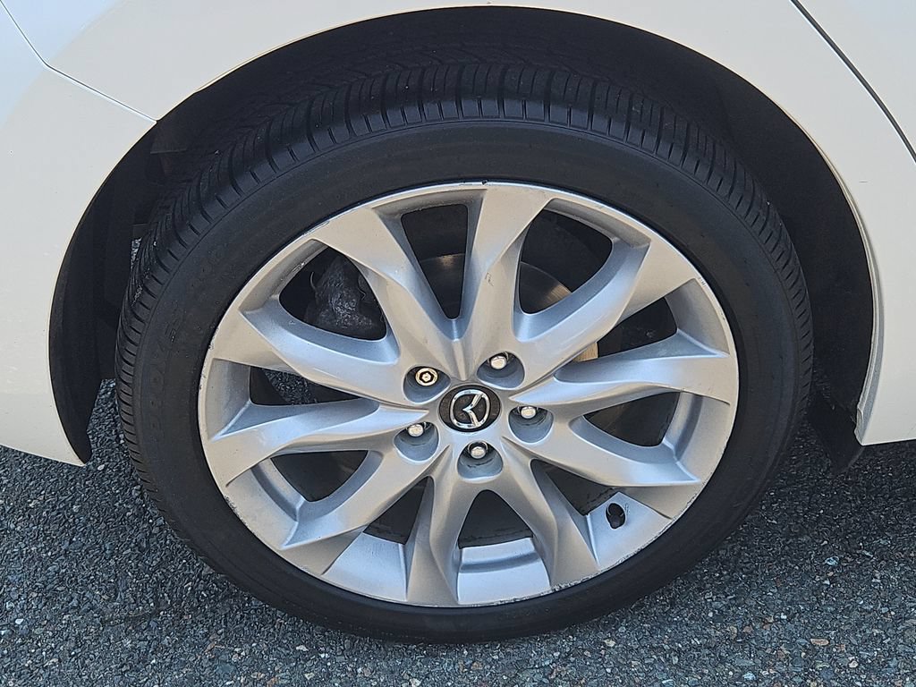 Used 2014 MAZDA MAZDA3 s Touring FWD image 9