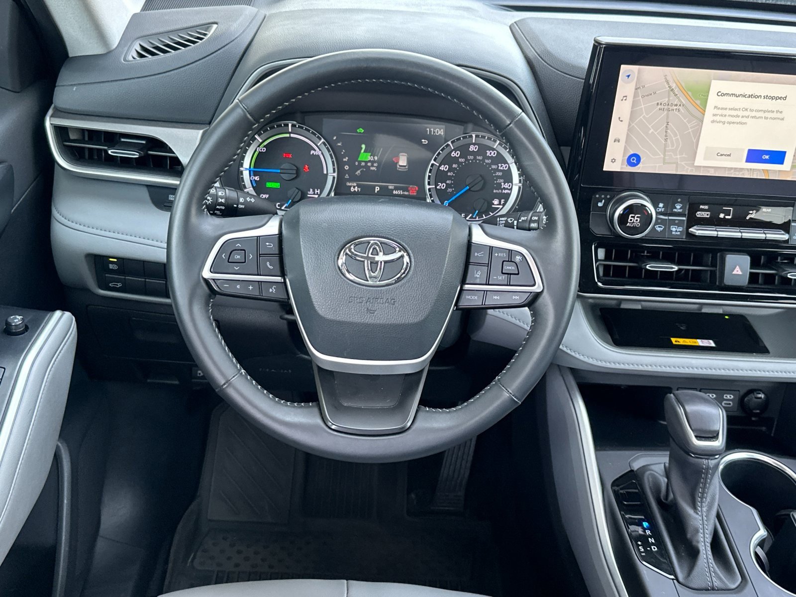 Used 2025 Toyota Highlander XLE image 13