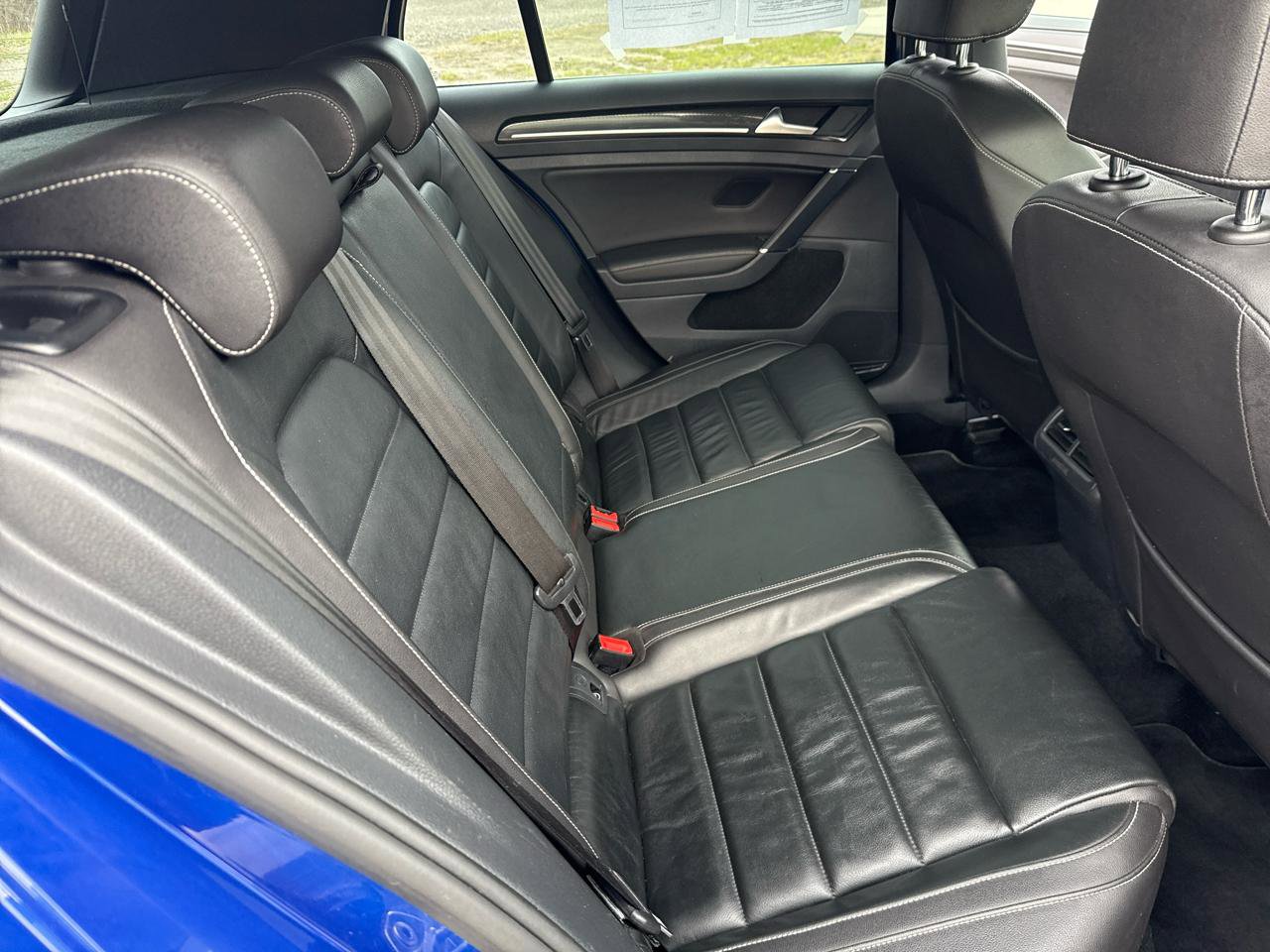 Used 2017 Volkswagen Golf 4-Door AWD/4WD image 22