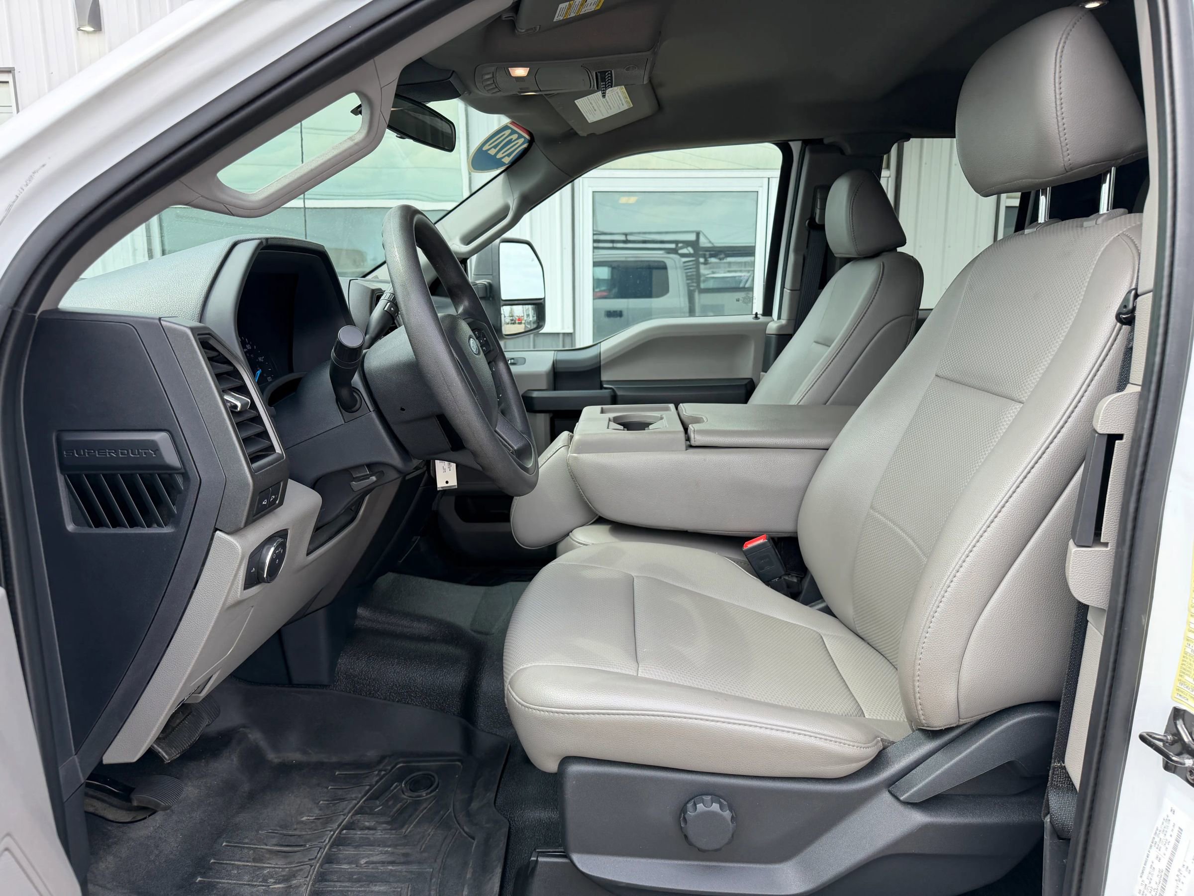 Used 2022 Ford F350 XL w/ Power Equipment Group AWD/4WD image 14