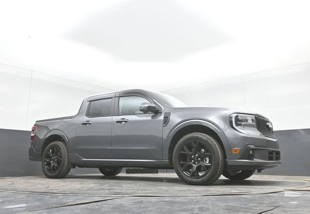 Used 2025 Ford Maverick Lobo image 25