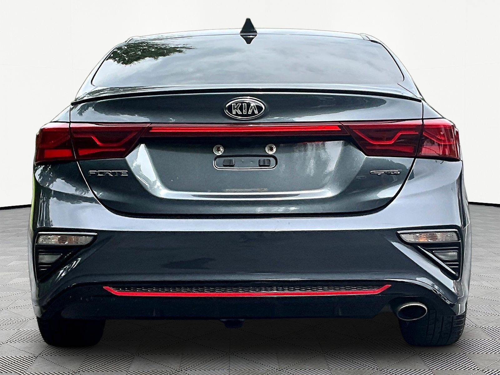 Used 2021 Kia Forte GT-Line FWD image 5