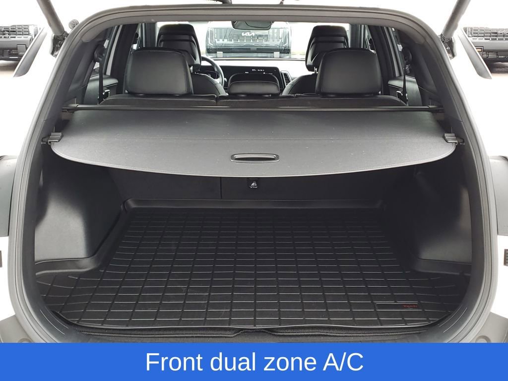 Used 2024 Kia Sportage X-Line w/ X-Line Premium Package image 8