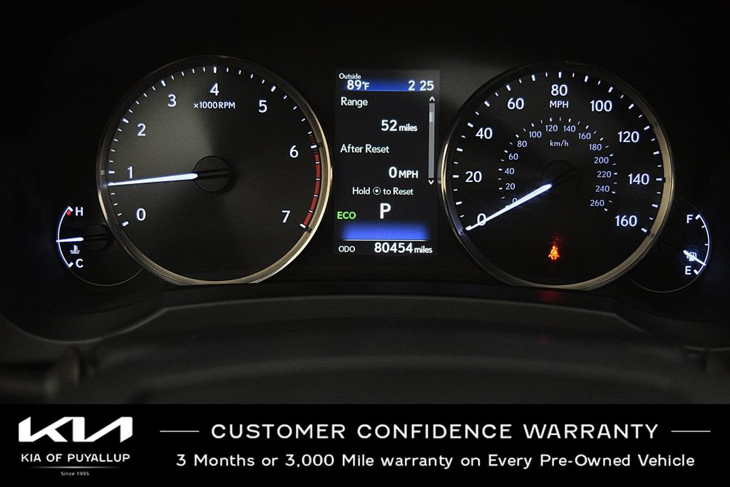 Used 2017 Lexus IS 200t RWD image 18