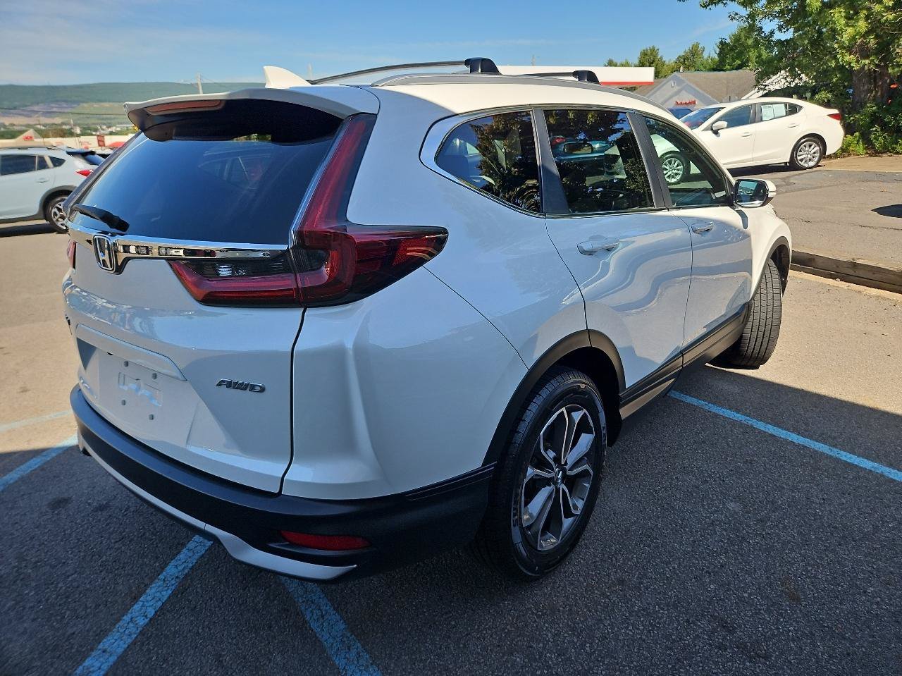Used 2021 Honda CR-V EX image 3