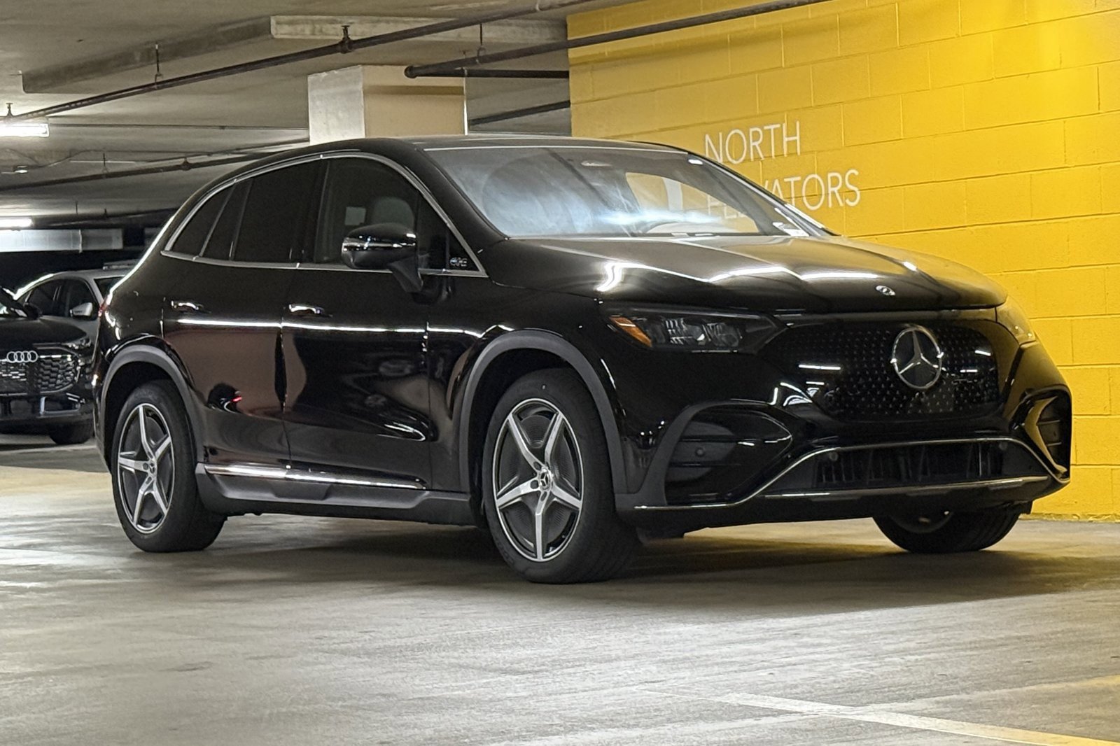 New 2025 Mercedes-Benz EQE 500 4MATIC SUV image 7