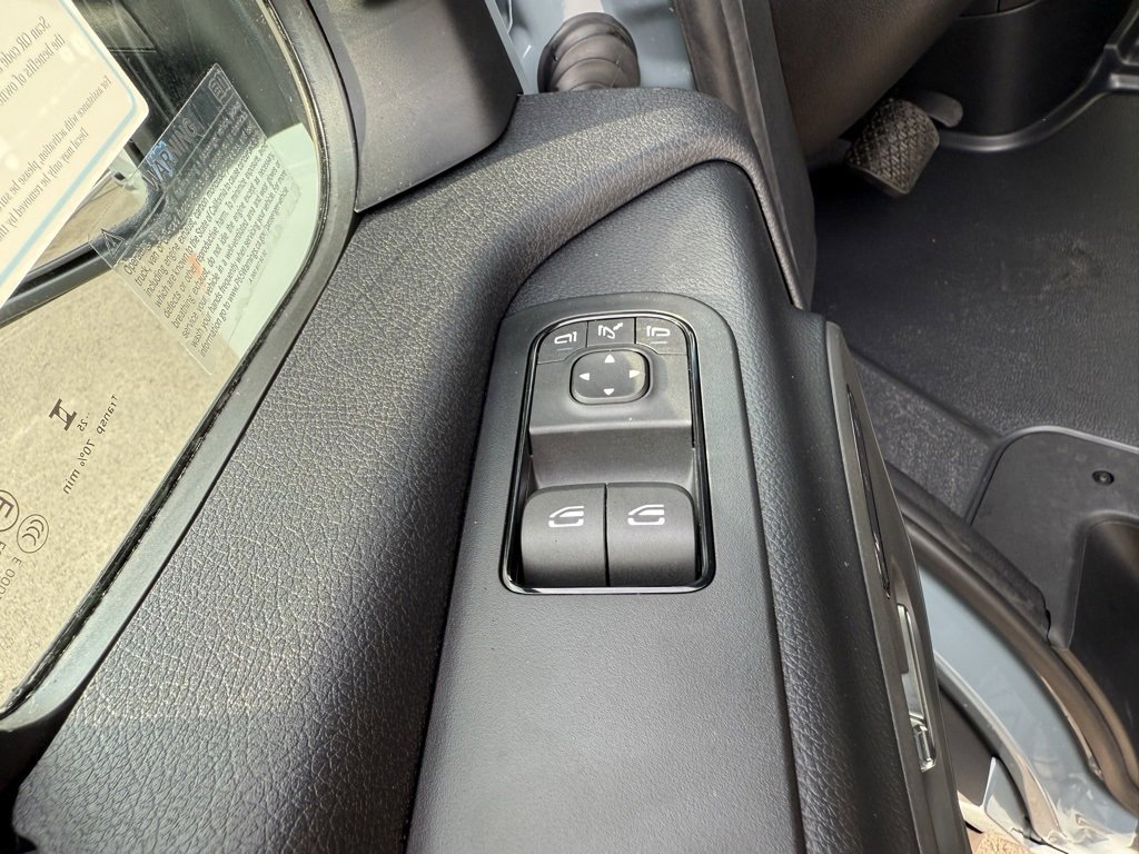 New 2025 Mercedes-Benz Sprinter 2500 image 25