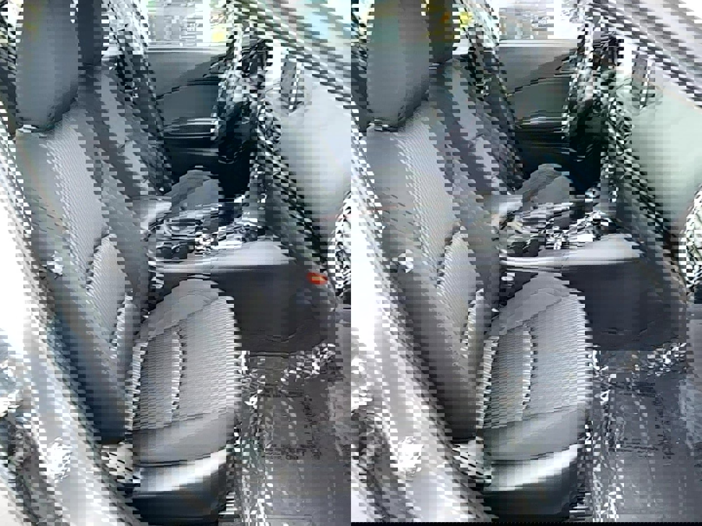 Used 2015 MAZDA MAZDA3 i Touring w/ Technology Package image 19