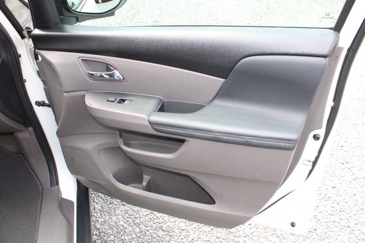 Used 2017 Honda Odyssey EX-L image 24