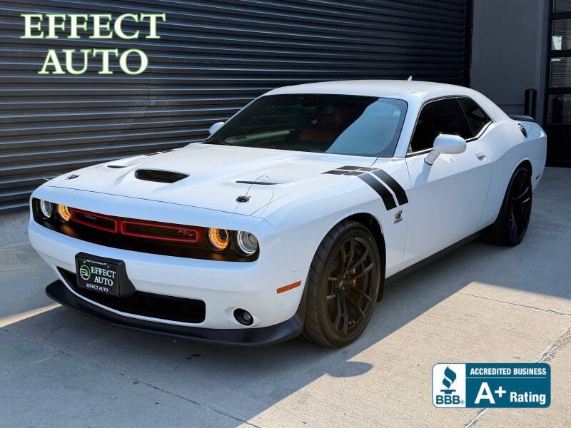 Used 2022 Dodge Challenger R/T Scat Pack RWD image 1