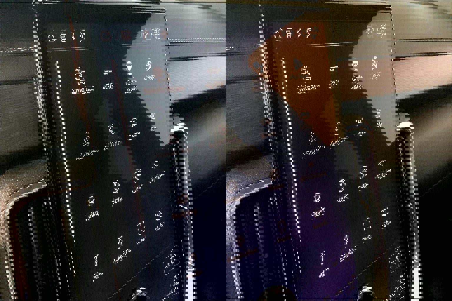 Used 2025 GMC Acadia Elevation FWD image 6