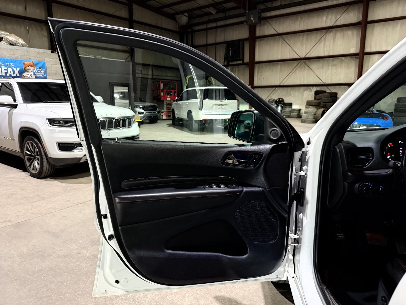 Used 2024 Dodge Durango GT AWD/4WD image 11