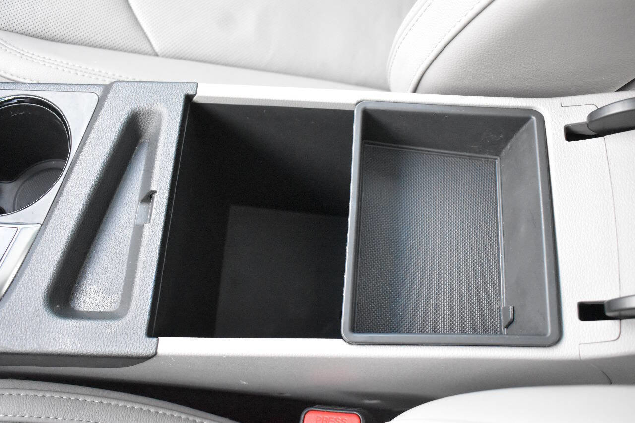 Used 2015 Hyundai Sonata Limited w/ Option Group 06 image 32