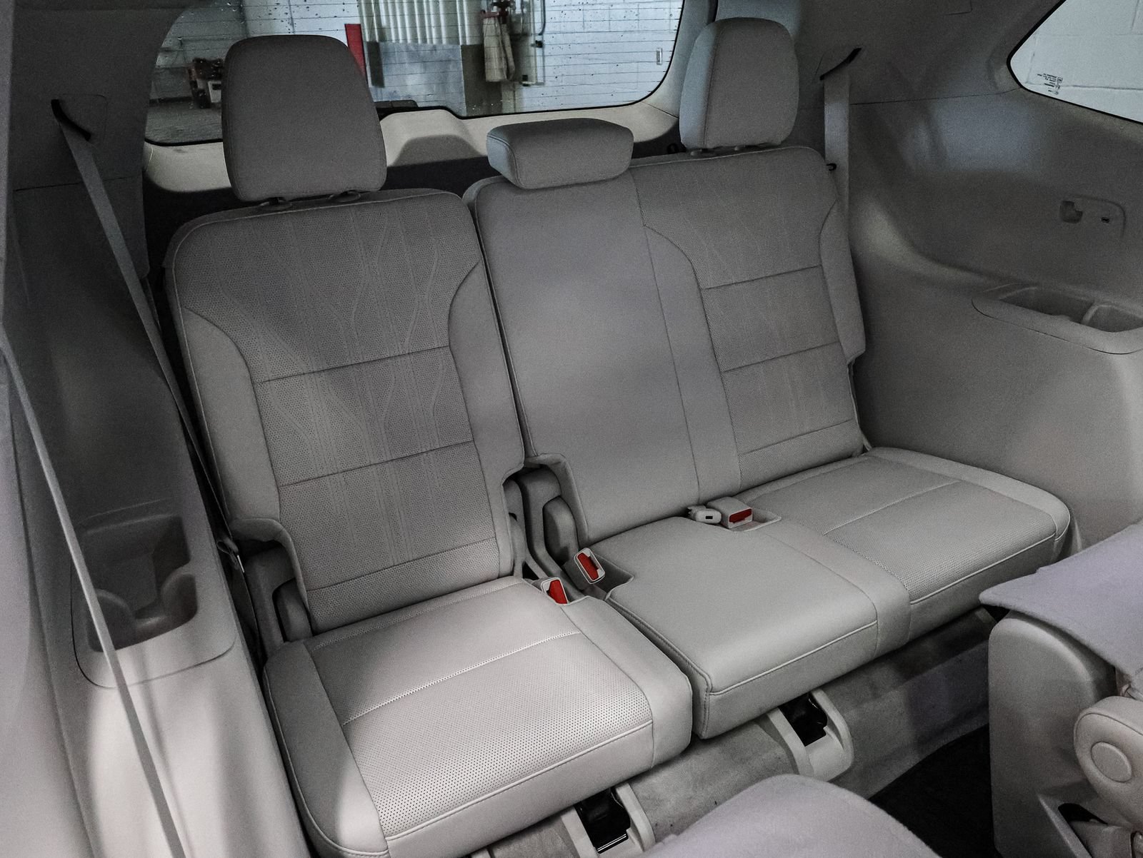 New 2026 Buick Enclave Avenir w/ Super Cruise Package AWD/4WD image 24