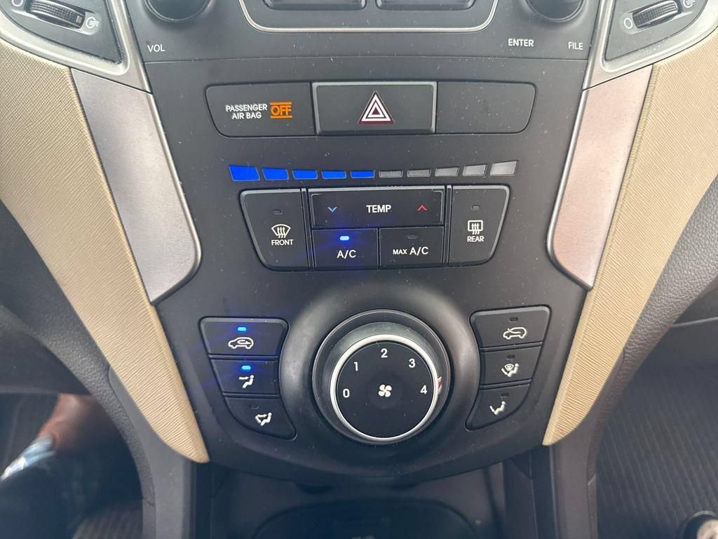 Used 2014 Hyundai Santa Fe Sport w/ Popular Equipment Package 02 FWD image 33