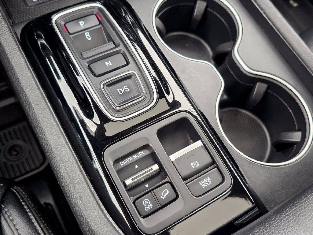Used 2025 Honda Pilot Touring image 30