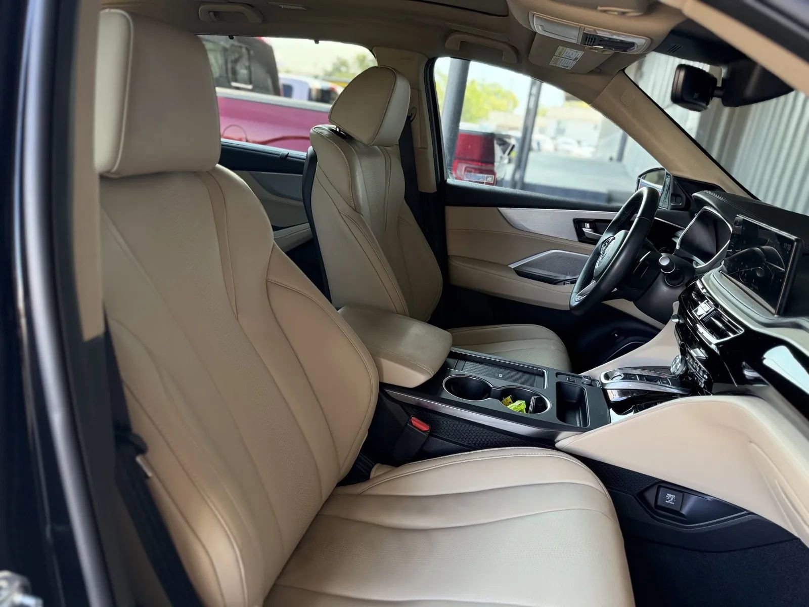 Used 2025 Acura MDX SH-AWD w/ Technology Package image 20