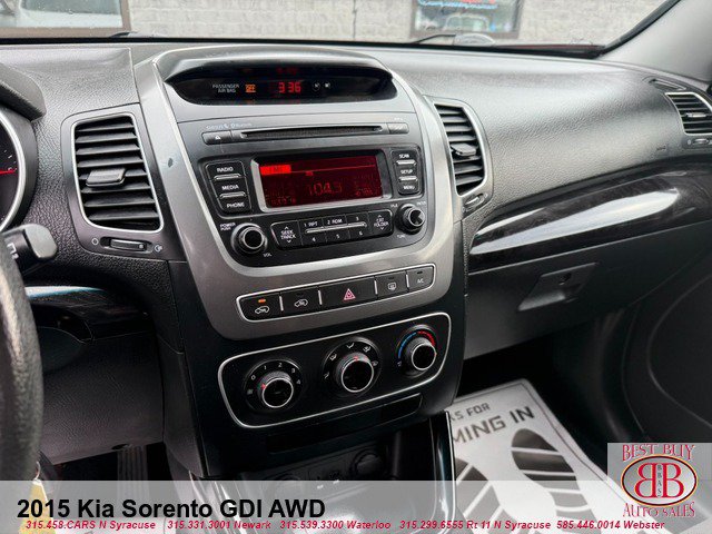 Used 2015 Kia Sorento LX AWD/4WD image 19