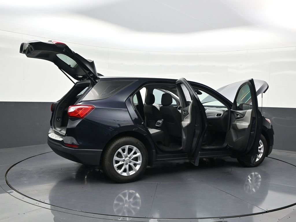 Used 2020 Chevrolet Equinox LS image 31