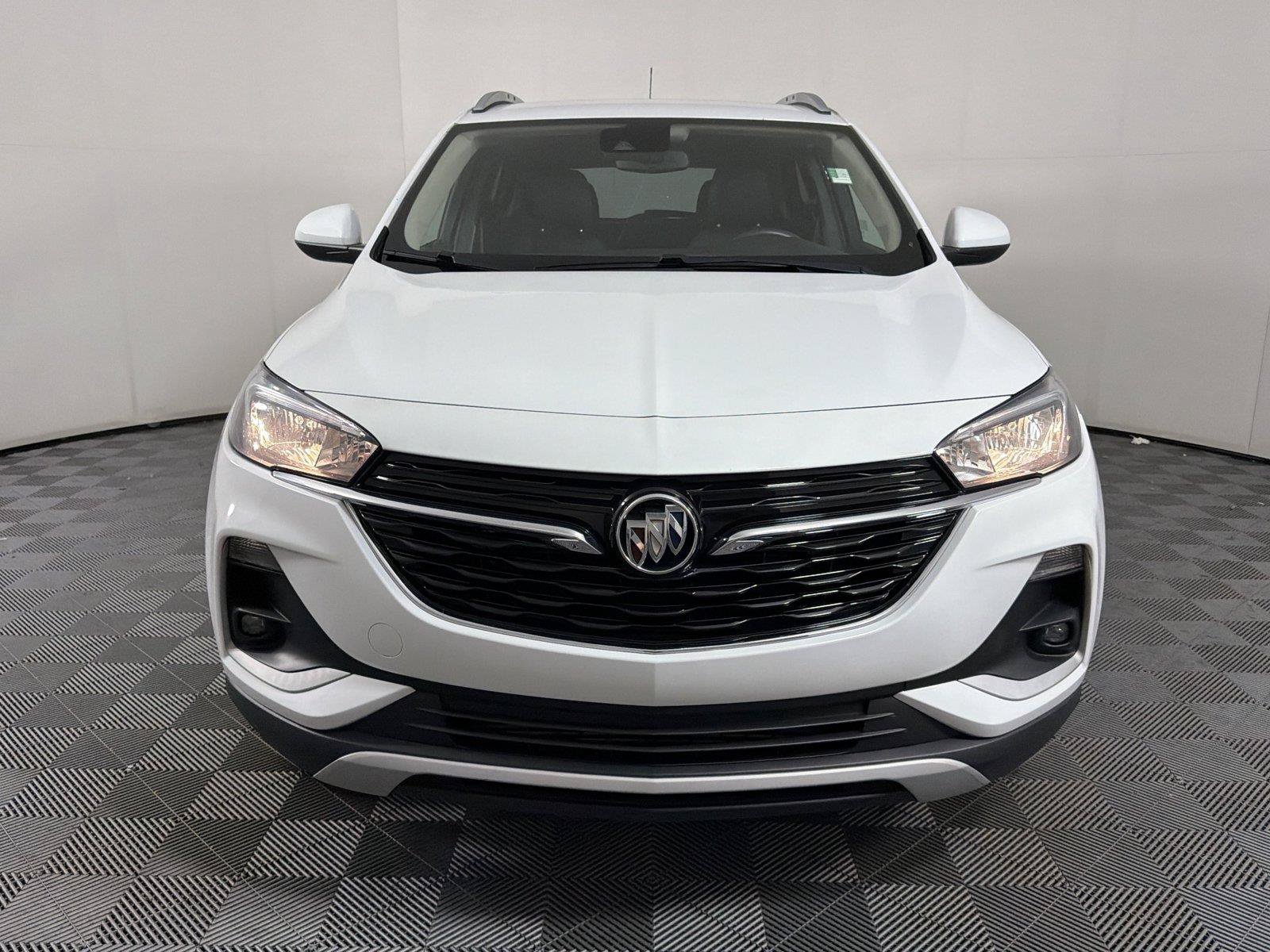 Certified 2023 Buick Encore GX Select w/ Safety Package II FWD image 2