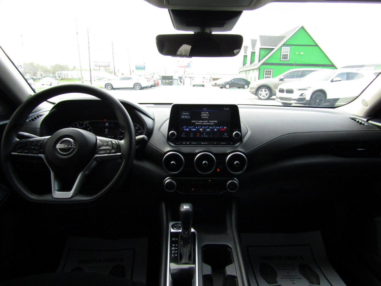 Used 2024 Nissan Sentra SV image 9