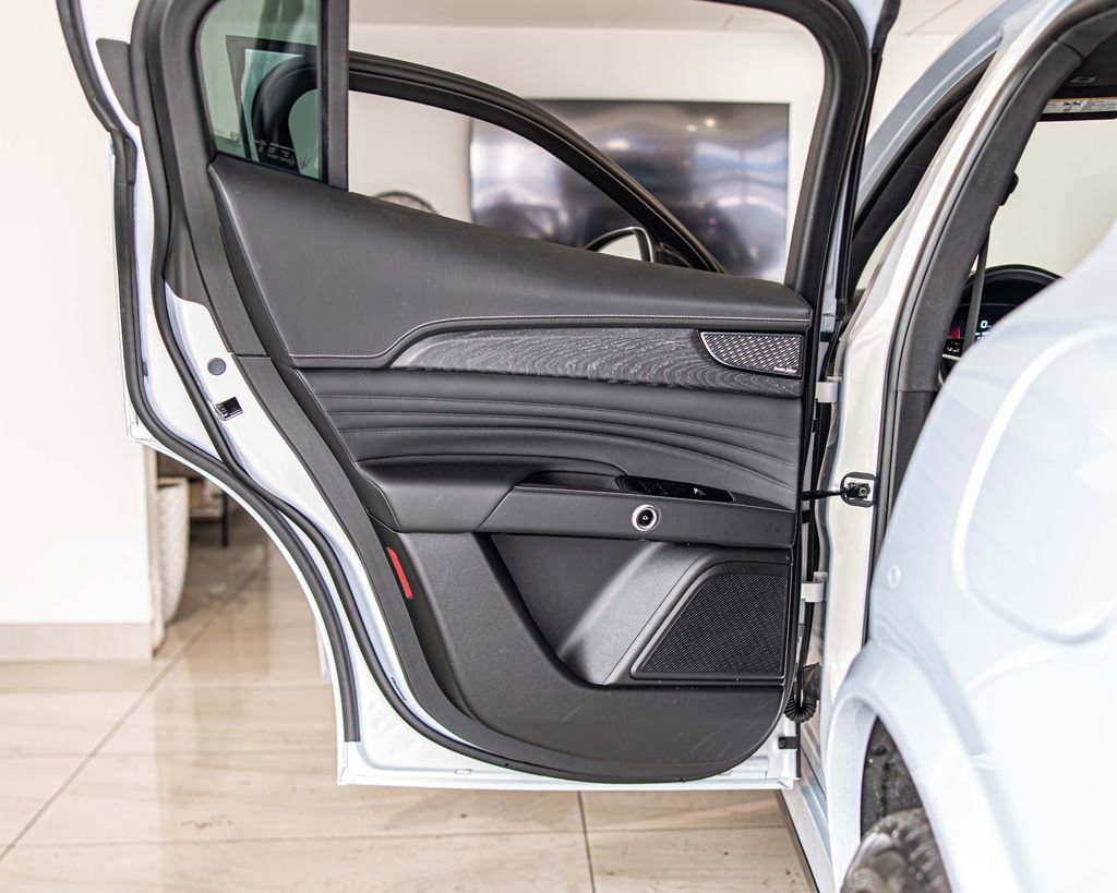 Used 2023 Maserati Grecale Modena image 33