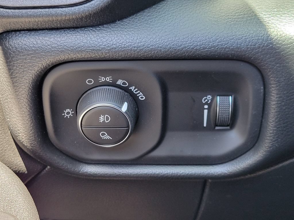 New 2026 RAM 2500 Tradesman AWD/4WD image 12