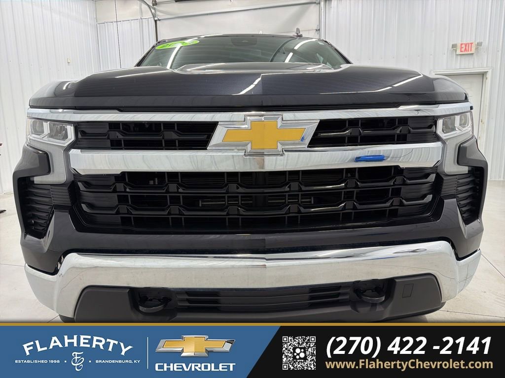 Used 2024 Chevrolet Silverado 1500 LT image 7