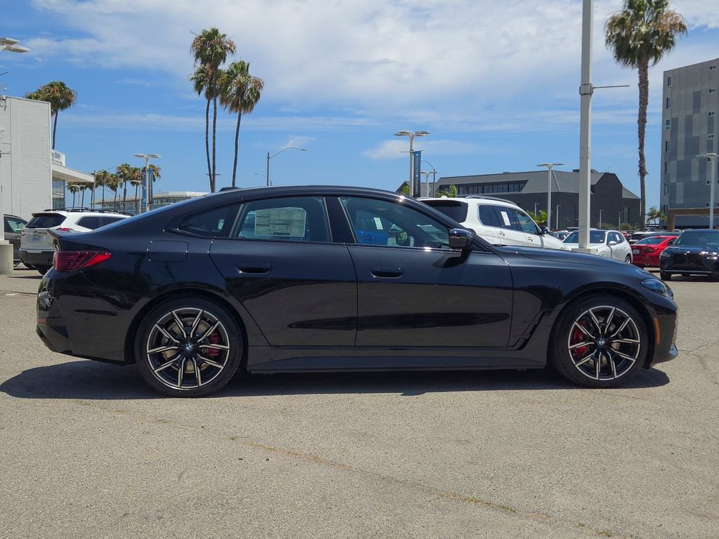 New 2026 BMW i4 xDrive40i w/ M Sport Package AWD/4WD image 4
