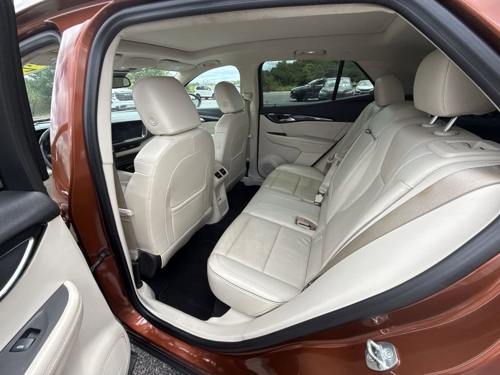 Used 2021 Buick Envision Essence image 32