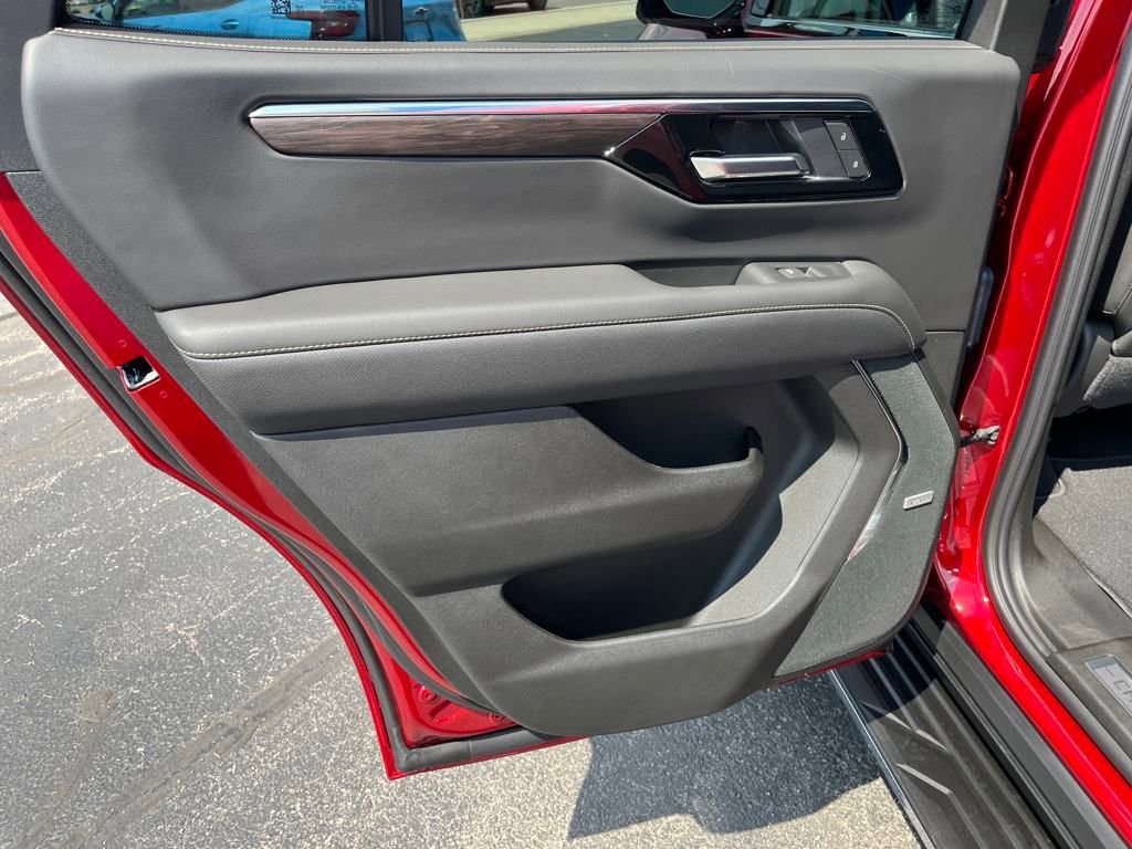 New 2025 Chevrolet Tahoe Premier w/ Sun And Tow Package image 22