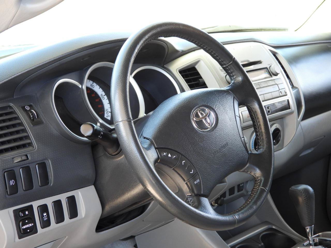 Used 2011 Toyota Tacoma PreRunner w/ SR5 Pkg #2 RWD image 56