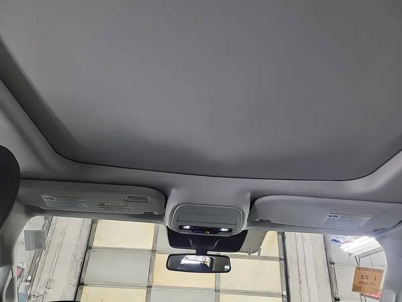 Used 2025 Ford Expedition Max Active AWD/4WD image 15