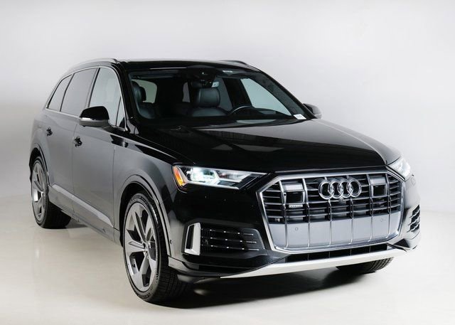 Certified 2022 Audi Q7 3.0T Prestige