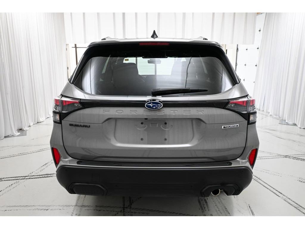 Used 2025 Subaru Forester Touring AWD/4WD image 6