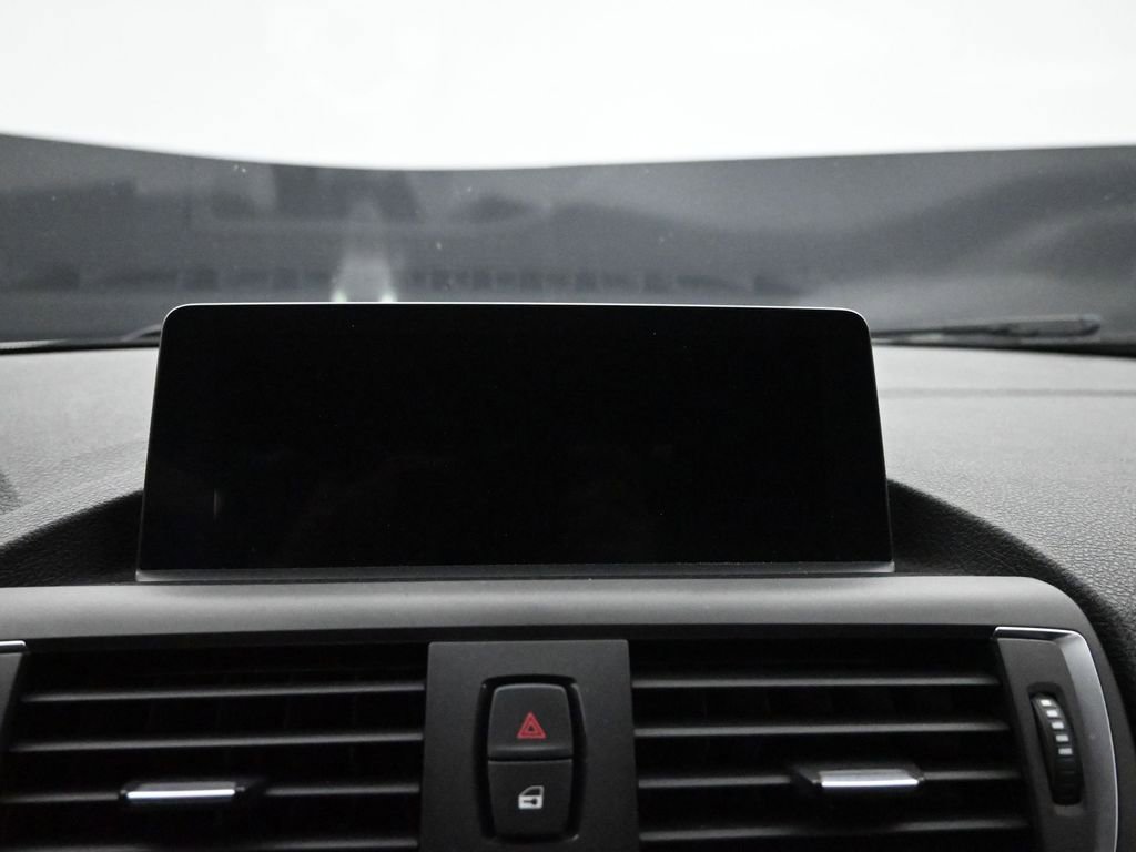 Used 2017 BMW M2 RWD image 32