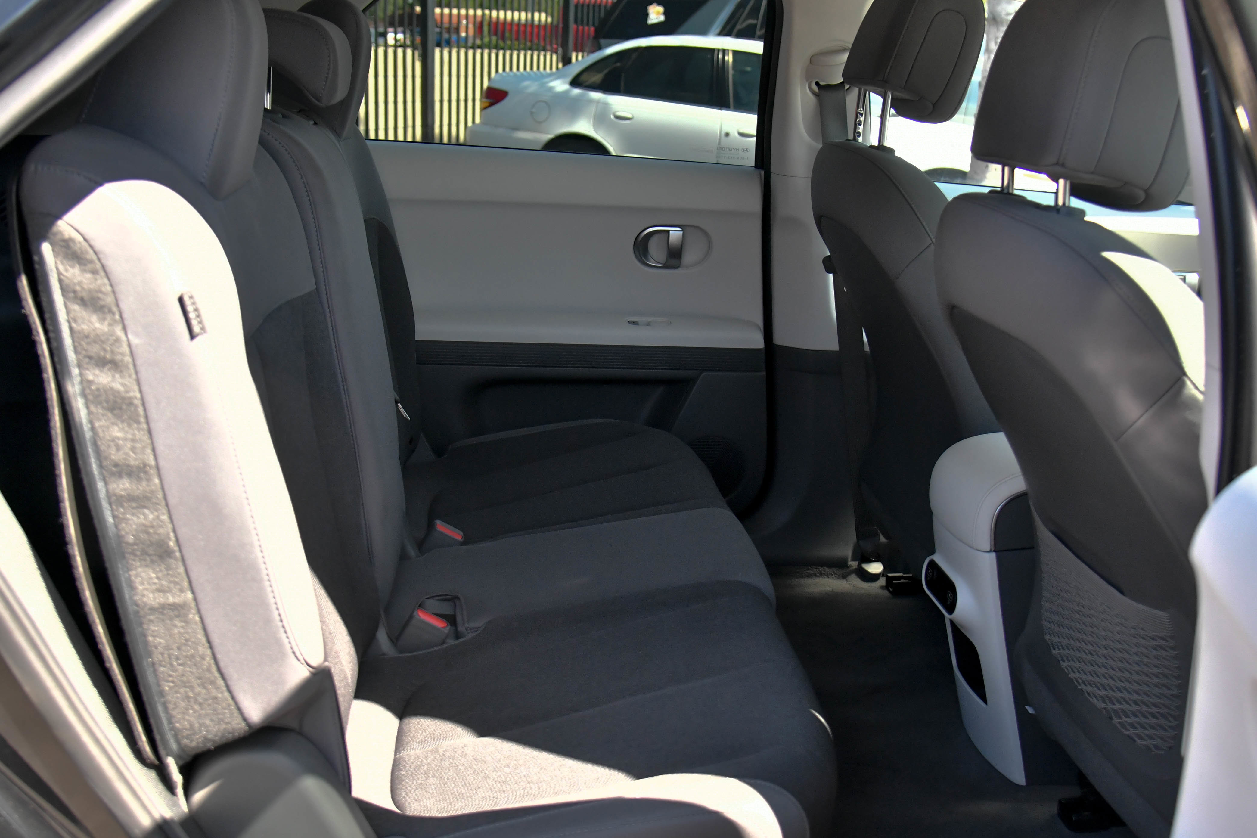 Used 2024 Hyundai Ioniq 5 SEL RWD image 45