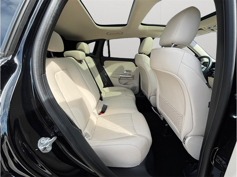 Used 2022 Mercedes-Benz GLA 250 image 38