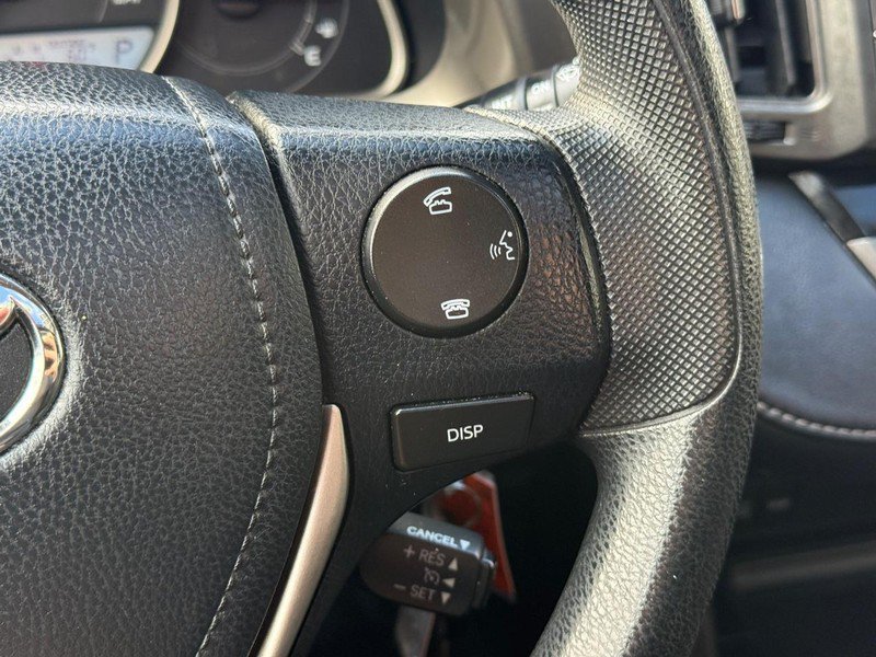 Used 2015 Toyota RAV4 XLE AWD/4WD image 21