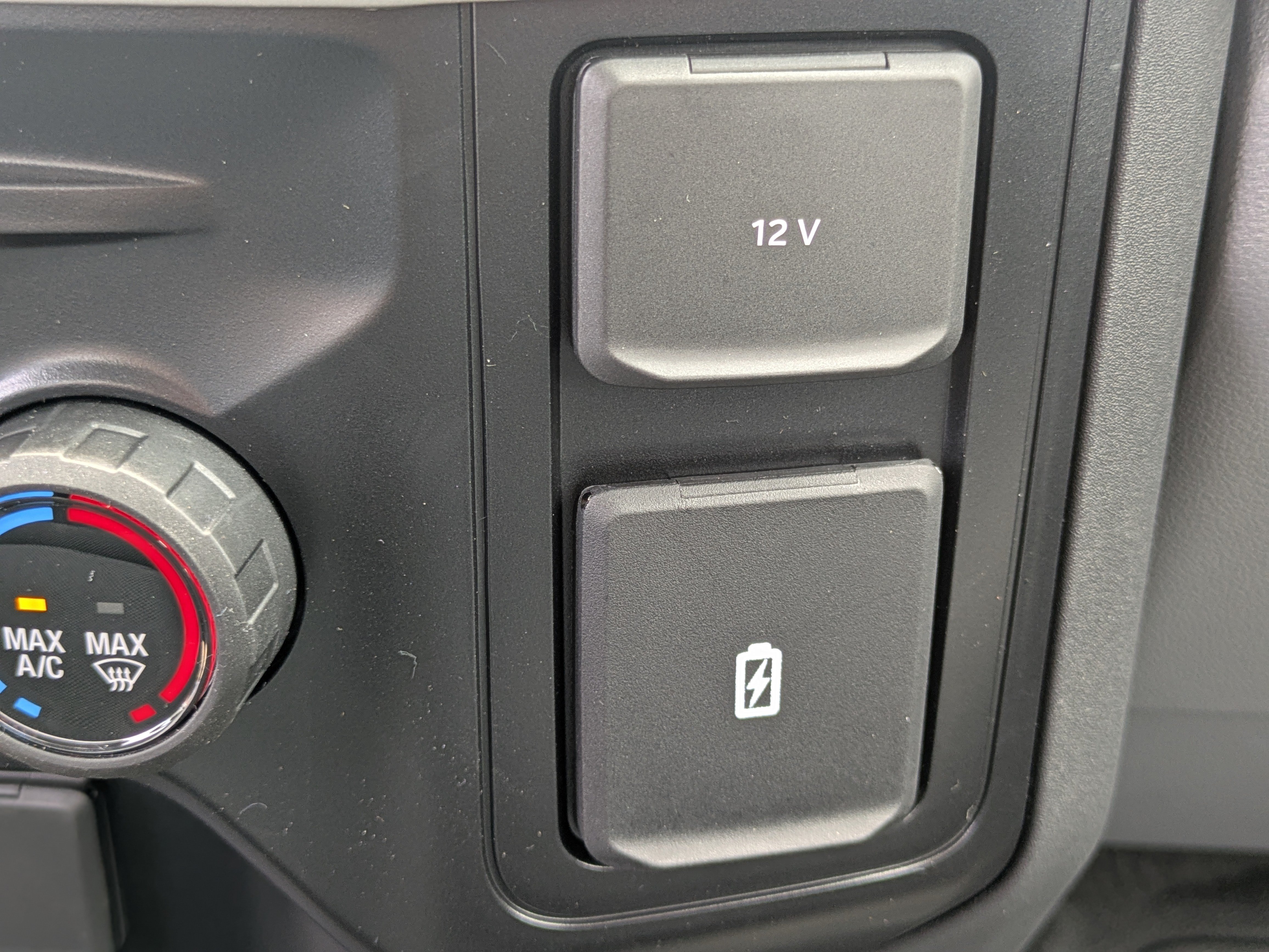 Used 2025 Ford F250 XL w/ 360-Degree Camera Package RWD image 24