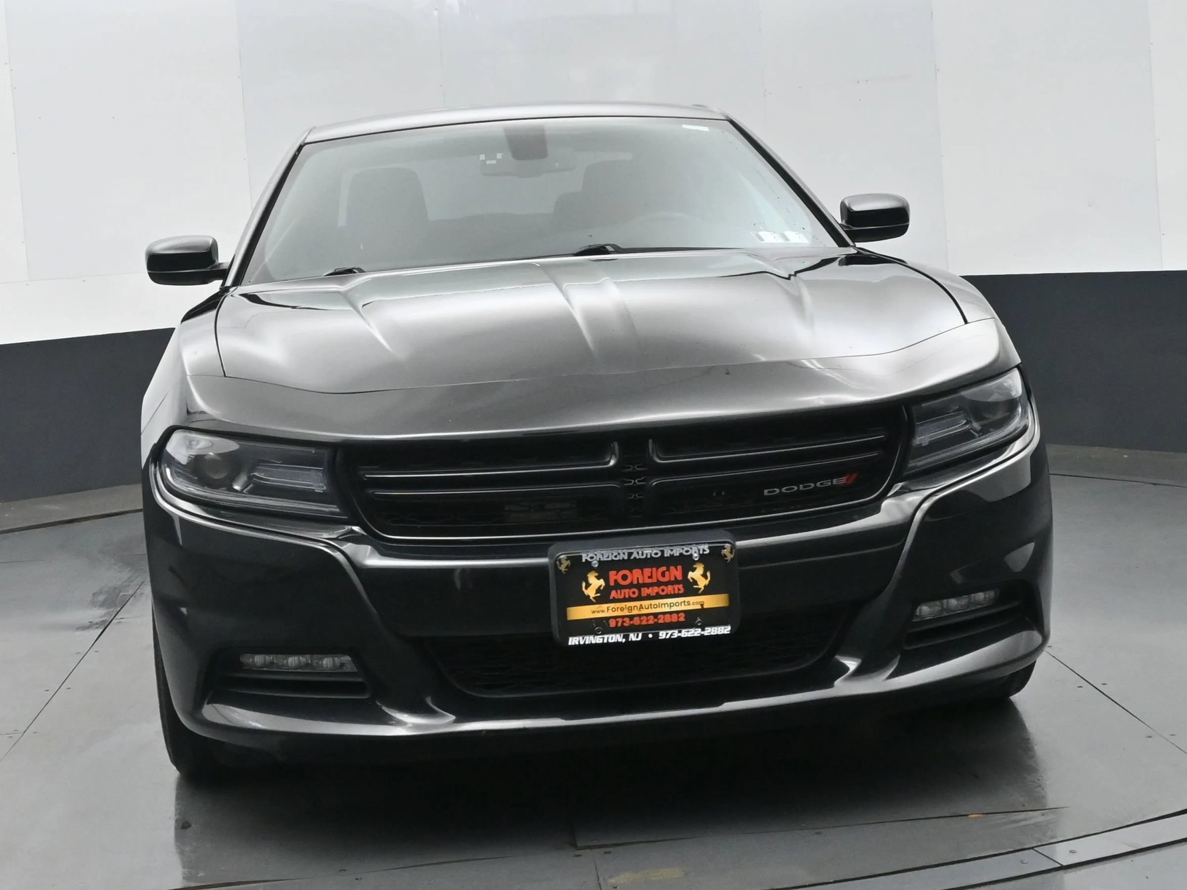 Used 2020 Dodge Charger SXT AWD/4WD image 3