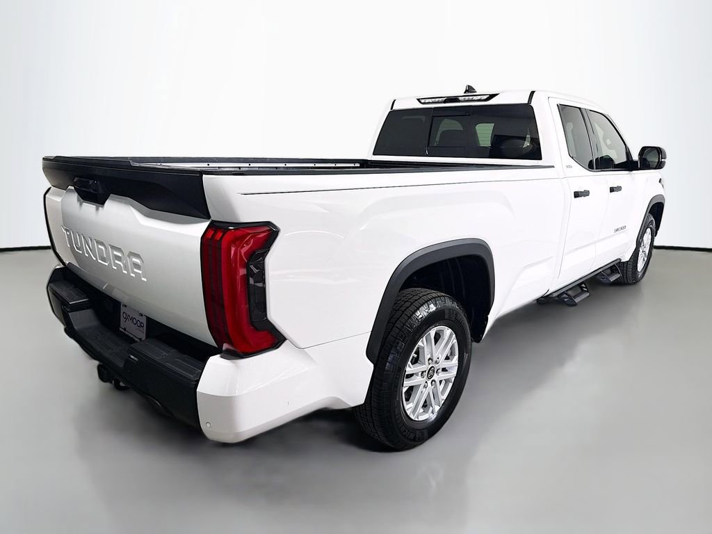 Used 2022 Toyota Tundra SR5 w/ SR5 Convenience Package AWD/4WD image 7