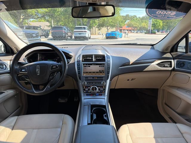 Used 2018 Lincoln MKZ Reserve w/ Technology Package FWD image 15